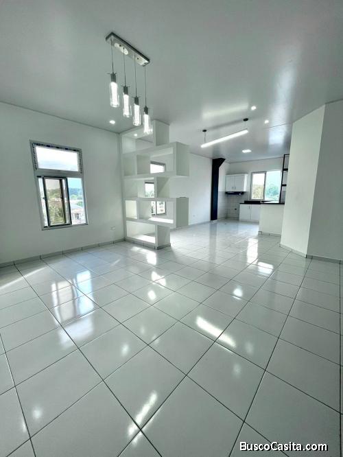 LUJOSO APARTAMENTO EN RENTA