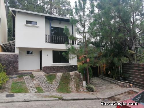 Casa en venta, en villas del valle 
