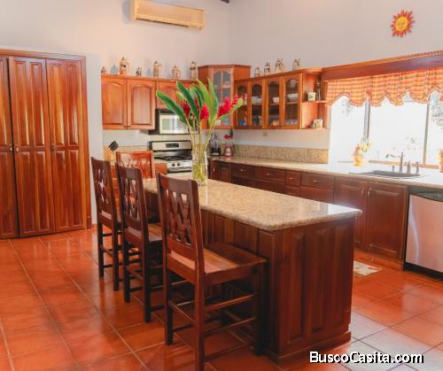 CASA EN VENTA EN PUERTO CORTES