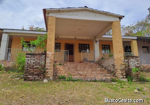 Cantarranas casa con gran terreno 