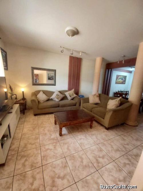 Se Vende Bonita Casa Res. Ciudad Lempira