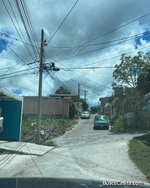 En venta terreno en Manantial 