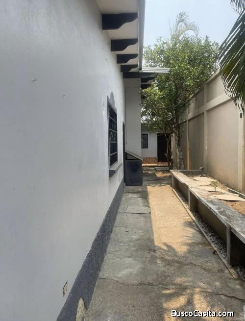 Casa en renta para Oficina  Negocio
