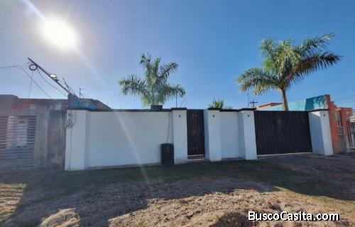 Casa en venta tocoa colón Media cuadra de la CA-13 colonia Los Olivos