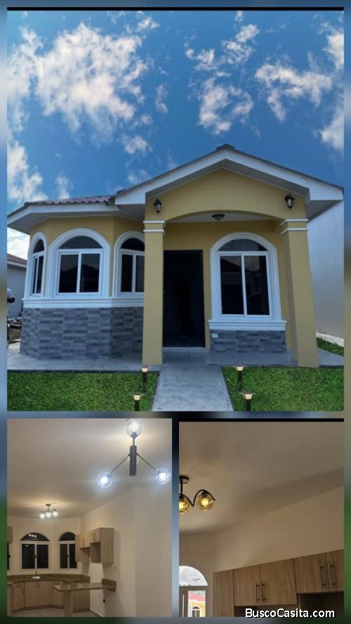 CASA EN VENTA DE UNA PLANTA-RESIDENCIAL MADERO SPS