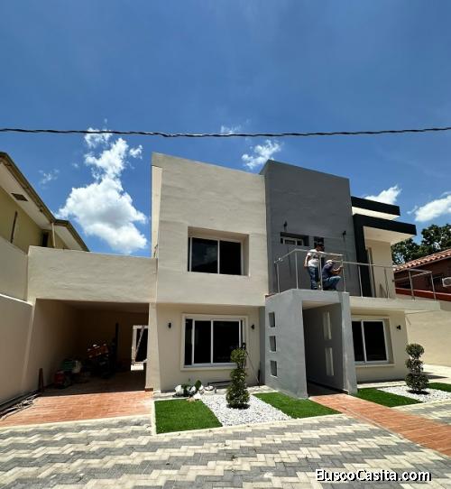 Townhouse en Renta de 4 habitaciones | Res. Villas Mackay | SPS
