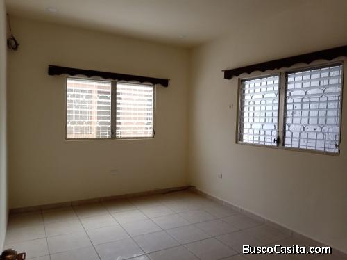 Casa Remodelada en Venta || Sector Guadalupe-Villa Florencia SPS