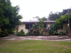 Id1908-Casa en alquiler y venta - Managua , Miguel Bonilla