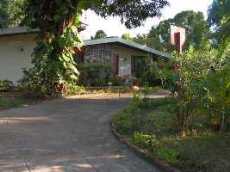 Id2017-Casa en alquiler y venta - Managua , Las Colinas