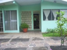 Id3019-Casa en alquiler y venta - Managua , Los Robles