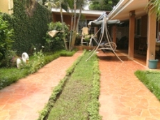 Id3542-Casa en alquiler y venta - Managua , Lomas del Valle