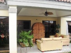Id5266-Casa en venta - Managua , Villa Fontana