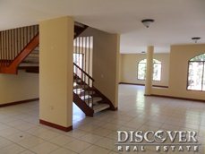 Id6845-Casa en alquiler - Managua , Lomas de Notredame