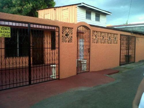 VENTA DE CASA EN COLONIA MANAGUA