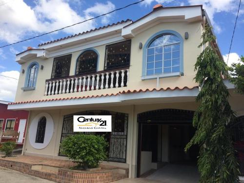 SE VENDE CASA EN RESIDENCIAL EN CARRETERA NORTE