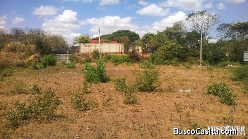 Terreno de 2 manzanas en Venta en la intersección de pista suburbana ID10781