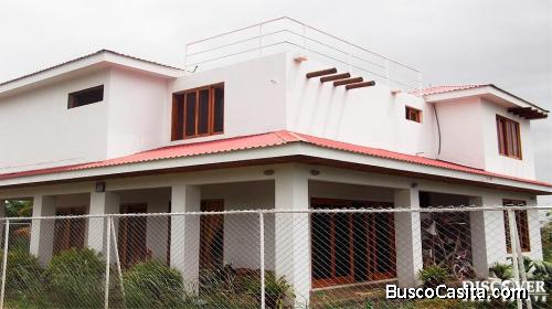 Casa de dos pisos en Venta y Alquiler en Carretera Vieja a Leon ID10019