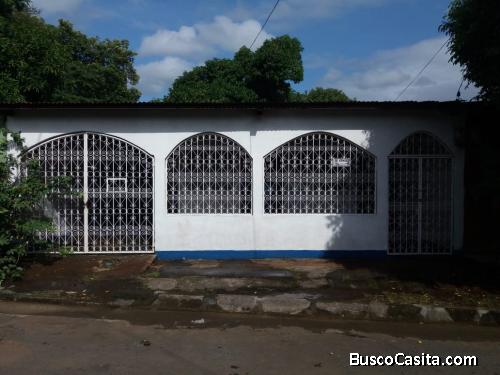 Hermosa casa en B° San Judas, Managua
