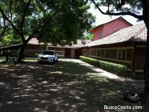 Finca de 1,786 mz en Malpaisillo