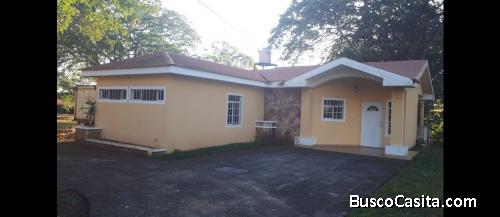 SE VENDE HERMOSA QUINTA