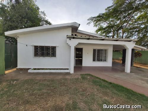 Bonita y espaciosa Casa Céntrica