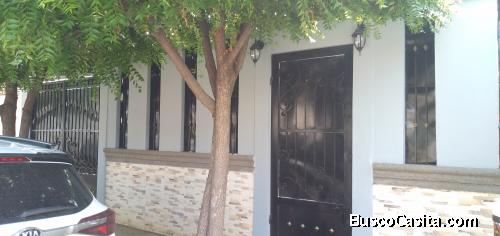 Venta de Linda Casa totalmente amueblada en Residencial Monte Cielo, Managua