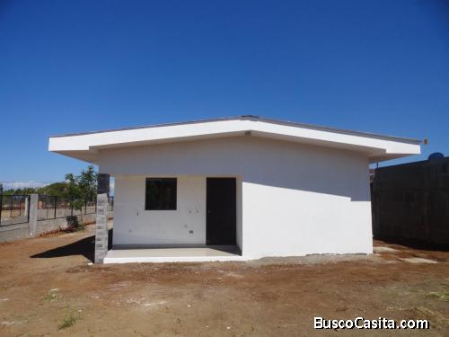 Vendo casa y terreno