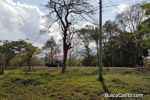 Venta de terreno sobre la carretera en Monte Verde, carretera Granada Nandaime