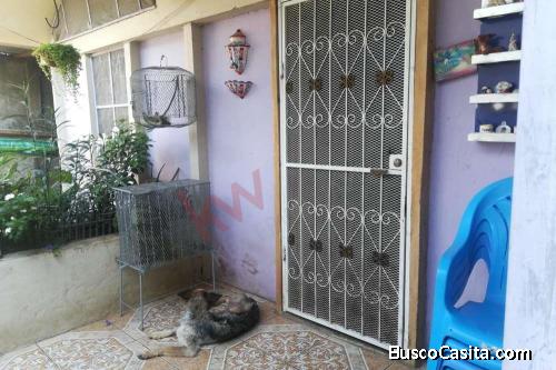Casa Don José en Granada, precio de oportunidad. Terreno mas casa.
