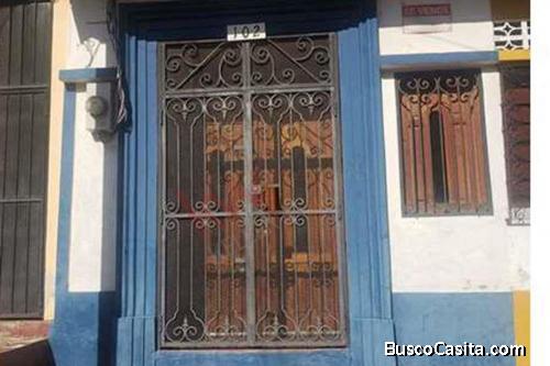 Venta de casa en Granada con todo Incluido, excelente oportunidad a tan solo 1 cuadra de Calle la Ca