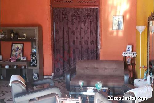 GRAN OFERTA !!! propiedad en Granada estilo Colonial en el centro de la Ciudad.