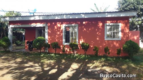 Se  vende linda y cómoda casa