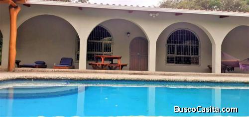 se alquila casa en san juan del sur 
