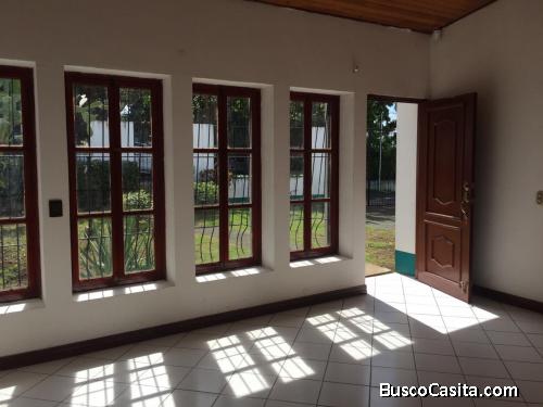 venta casa colonia los robles atiendo solo llamadas 88177776