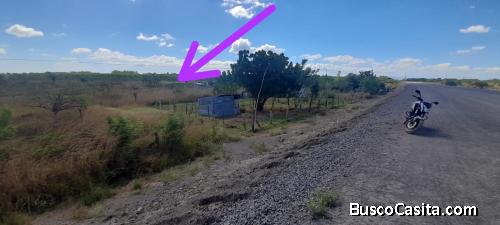 Terreno  10x20, ideal para negocios, en Nueva carretera San Benito