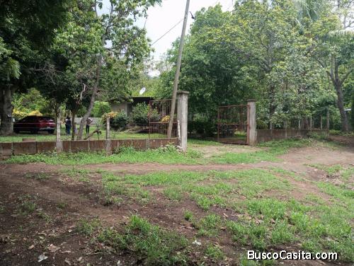 Finca de 4 manzanas con casa y perimetrales en los altos de santo domingo managua