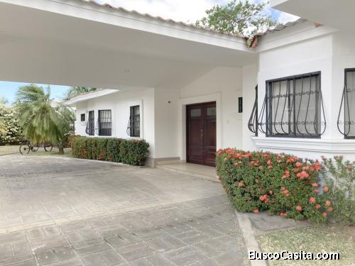 GANGA venta casa en las colinas