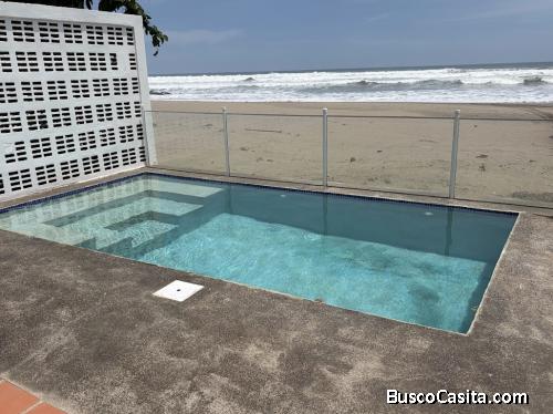 Hermosa casa Frente al Mar, en pochomil