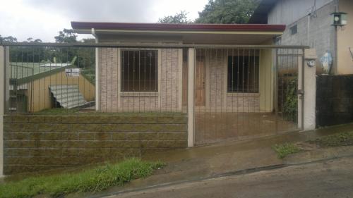 se vende casa nueva