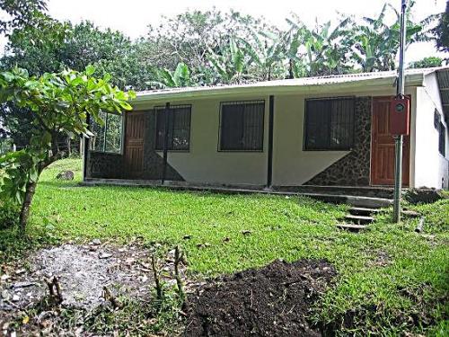 Casita con vista al Lago Arenal