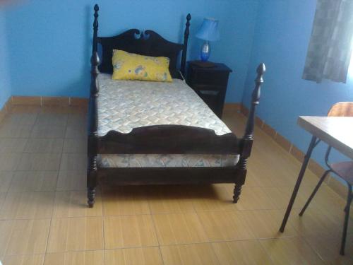 ALQUILO HABITACION LUGAR  TRANQUILO Y SEGURO