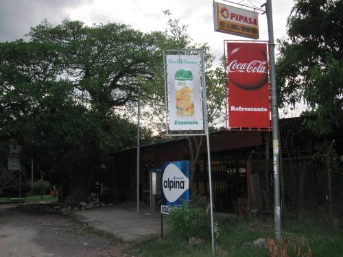 Propiedad Comercial frente a la Carretera Panamericana entre Bagaces y Liberia/$300.000