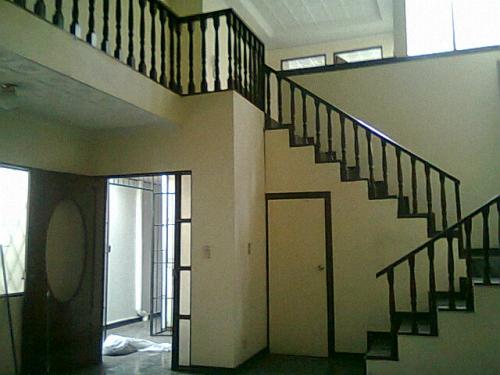 CASA 2 PLANTAS MORAVIA $210.000 ESPECIAL PARA COMERCIO