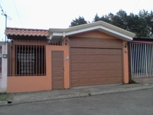 OFERTA DE PROPIEDAD EN CARTAGO