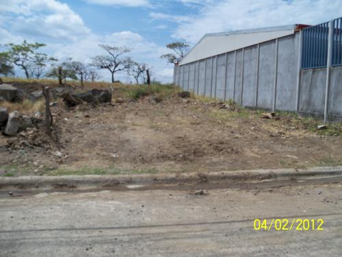 Muy comodo lote en prados del bosque en la guacima