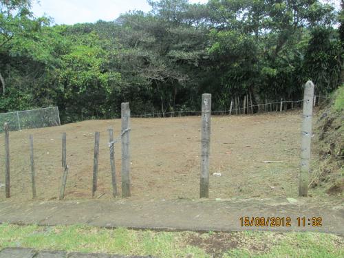 Lindo lote en santa barbara de heredia