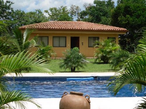 LINDA PROPIEDAD en SAN JERONIMO de ESPARZA PUNTARENAS