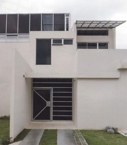 TK-Casa contemporáneo publicada en la revista Su Casa