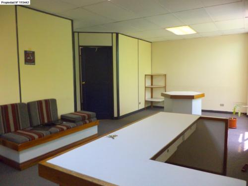 $2.400. Oficina de 120 m2 en San Jose Centro