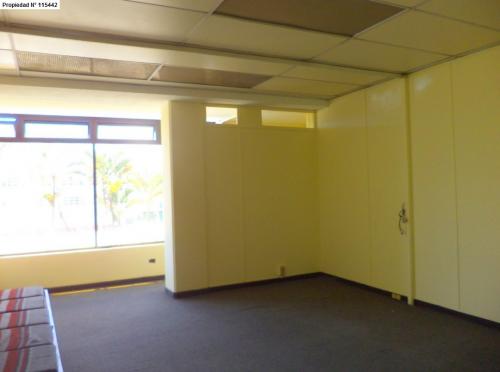 $2.400. Oficina de 110 m2 en el Centro de San Jose